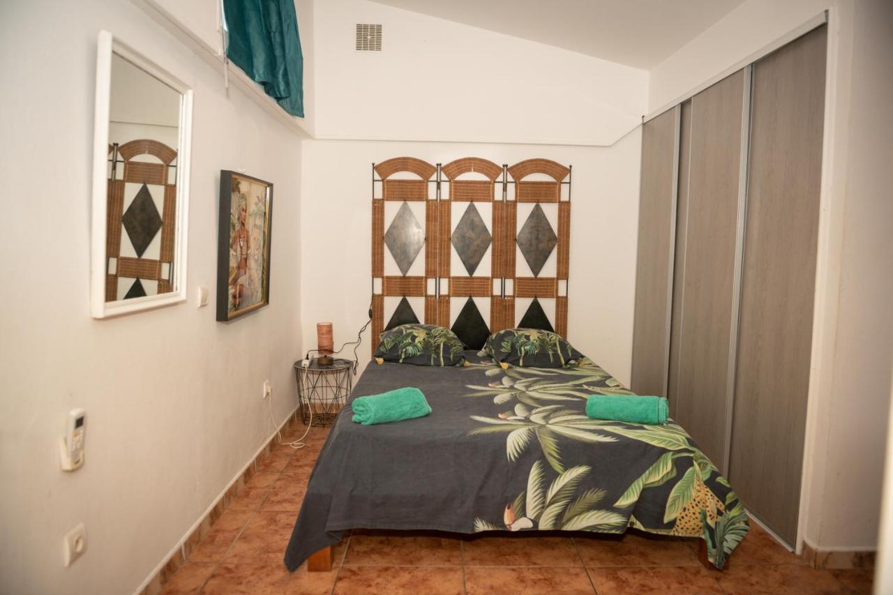 Chambres D'Hotes Du Domaine Des Doudous Сен-П'єр Екстер'єр фото