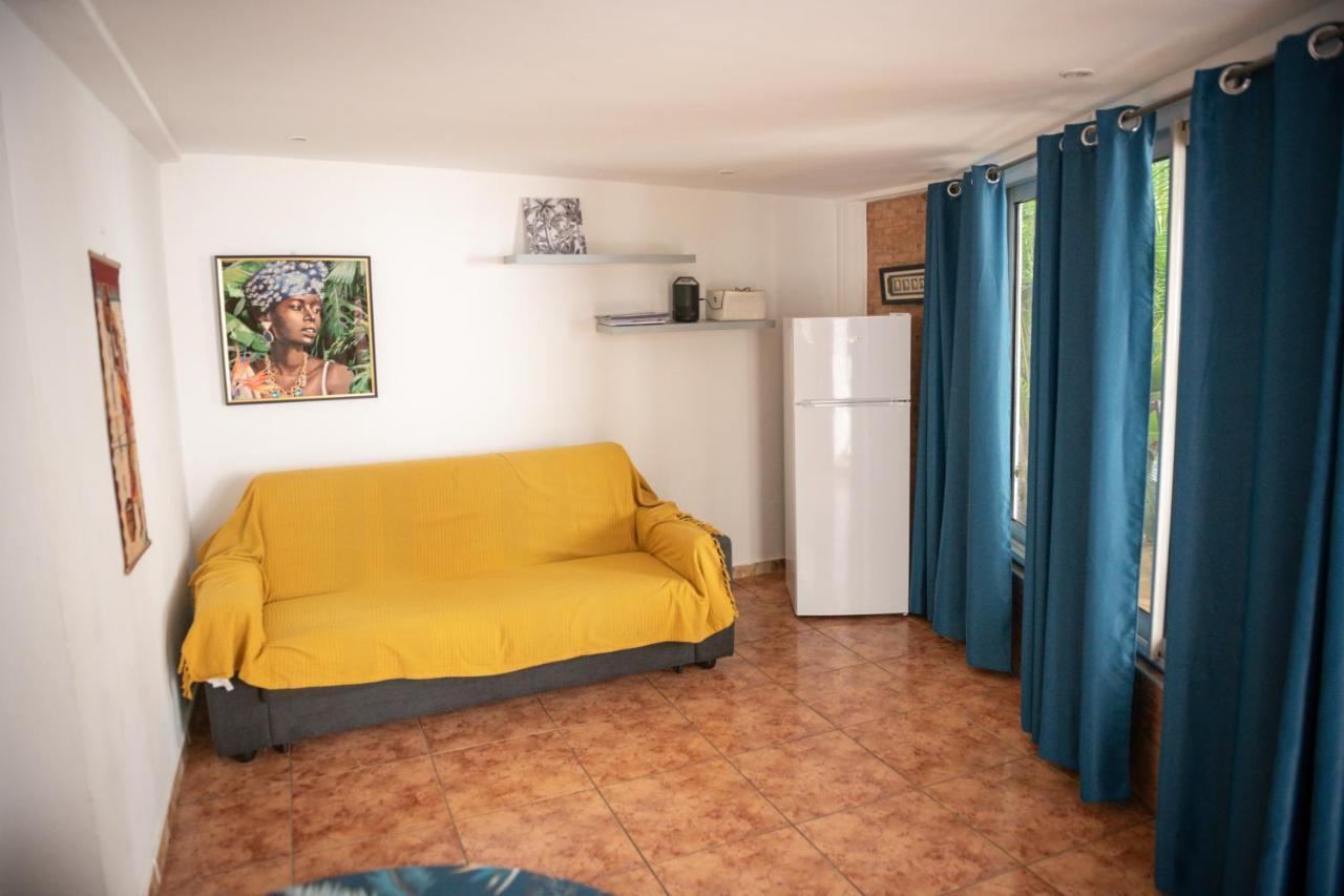 Chambres D'Hotes Du Domaine Des Doudous Сен-П'єр Екстер'єр фото